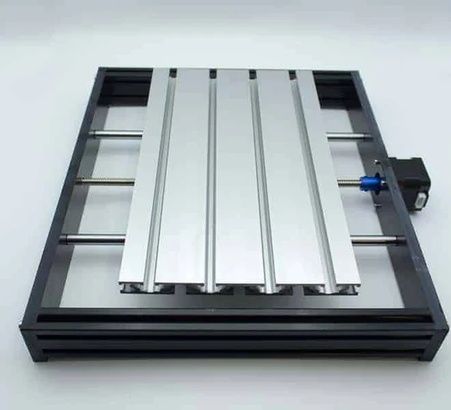 The aluminium table on the frame