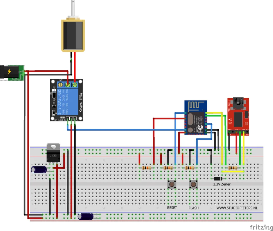 Diagram of an ESP8266 with a relay, a solenoid lock, a voltage regulator and a supply